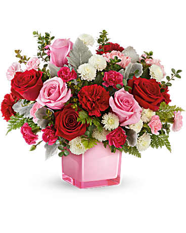Tranquil Love  romantic elegance  calm aesthetic  timeless romance  minimalist design  luxury feel  soft tones  emotional connection  elegant gift  modern classic  peaceful style  refined beauty